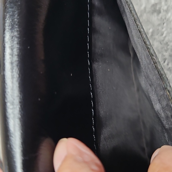 Patricia Nash wallet - Picture 2 of 12